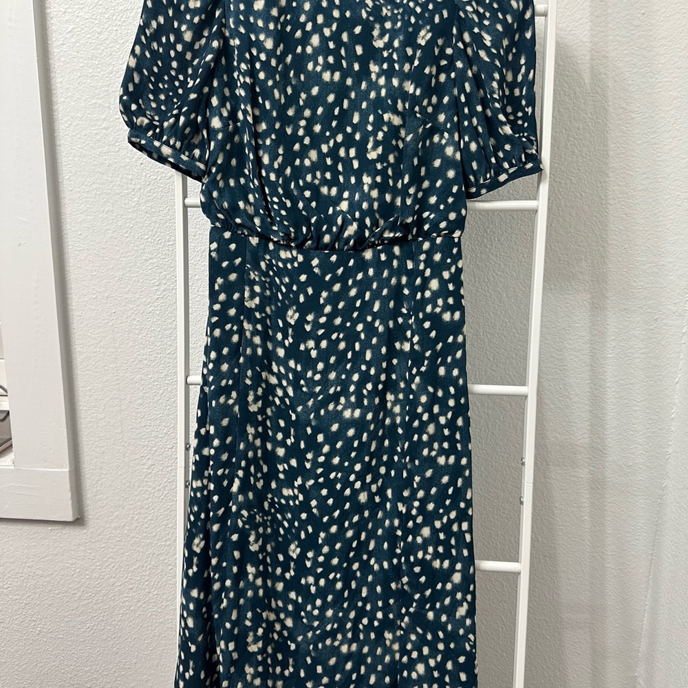 Ann Taylor Teal and Cream Short Sleeve Midi Dress